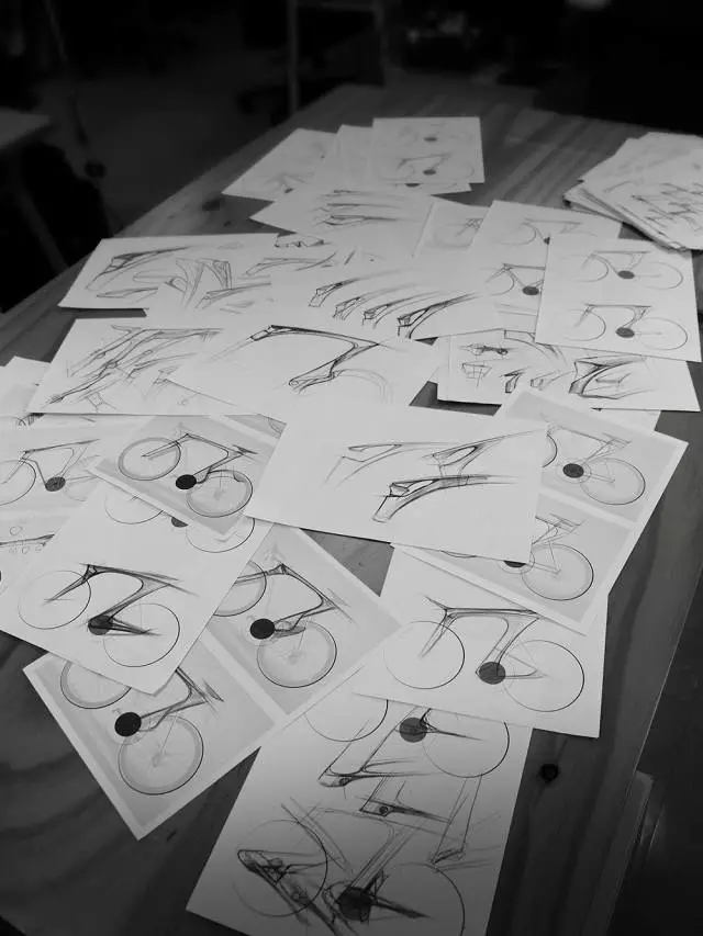 “致敬工業設計師”——(草圖、效果圖、手板、生產)設計過程展示(圖1)