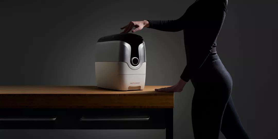 3-20050G05404232.jpg 產(chǎn)品背后的——“超級草圖”(圖52)